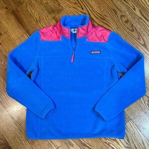 Women’s Vineyard Vines Quarter Zip Fleece Top. Size Small. Excellent/Like New.